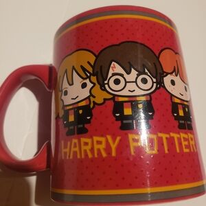 Red Warner Brothers Harry Potter 20oz ceramic mug